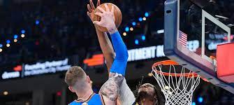 活塞122-117击败步行者，豪取13连胜，追平队史最长连胜纪录。